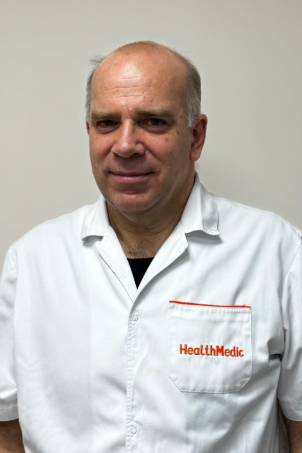 dr Mladen Jovanović, specijalista plasticne hirurgije u poliklinici Health Medic Novi sad