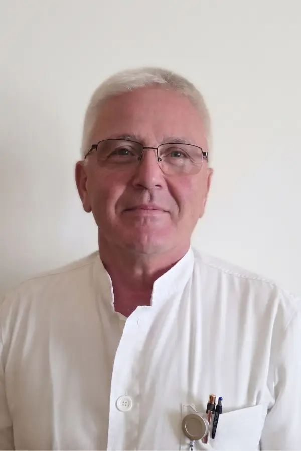 Dr Dragan Vulin Specijalista opšte hirurgije u poliklinici i bolnici health medic novi sad